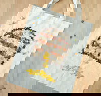 Create a Button Tote - Tourism Brisbane