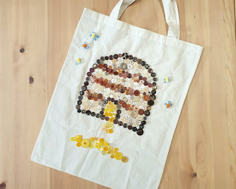Create A Button Tote - Brisbane Tourism 0