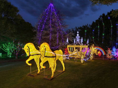 Christmas Lights Spectacular At Hunter Valley Gardens - Tourism Brisbane 2