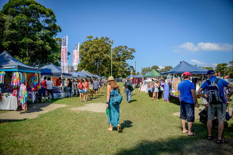 Huskisson Market - Brisbane 4u 1