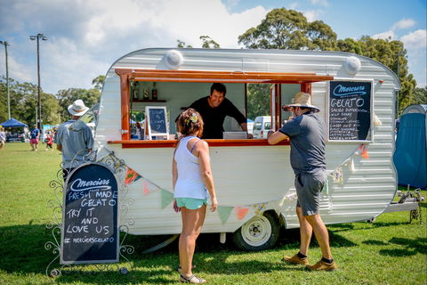 Huskisson Market - Brisbane 4u 2