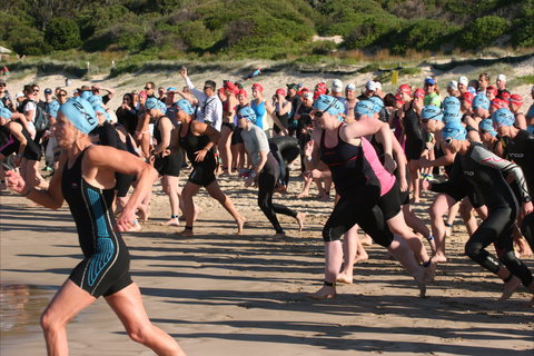 Port Stephens Triathlon Festival - Brisbane Tourism 0