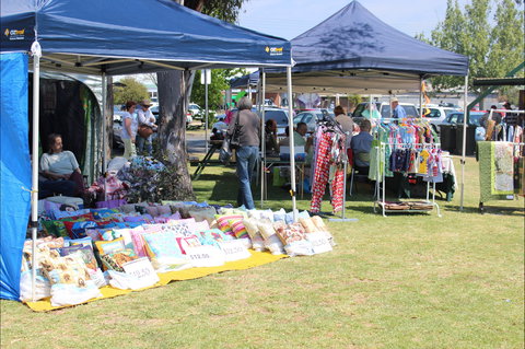 Markets By The Sub - Brisbane Tourism 0