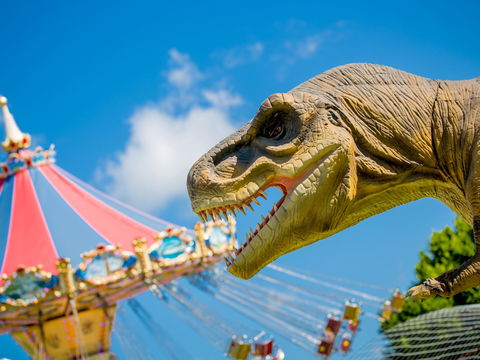 Mega Creatures At Hunter Valley Gardens - Postponed - Tourism Brisbane 0