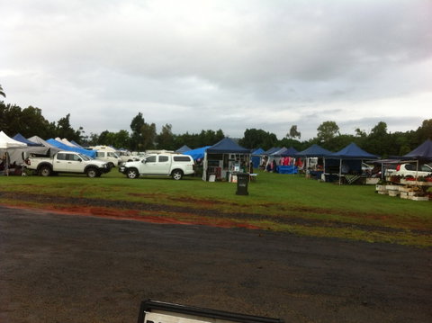 Mission Beach Monster Market - Tourism Brisbane 0