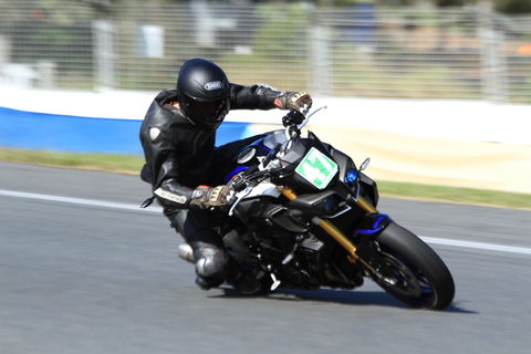 QR Moto Ride Days At Queensland Raceways! - Brisbane Tourism 2