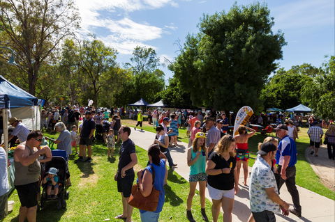 Swan Hill Farmers Market - Tourism Brisbane 0