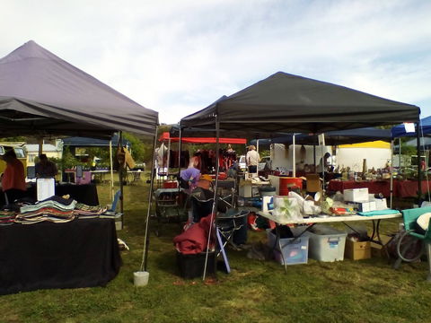 Tarago Craft, Art, Produce Seasonal (CAPS) Market - Brisbane Tourism 1