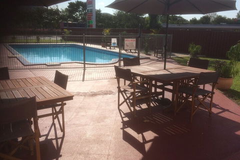 Ambassador Motel - Tourism Brisbane 1