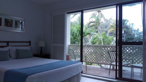 Beachfront Terraces - Tourism Brisbane 6
