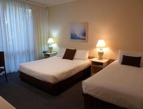 Frankston International - Tourism Brisbane 2