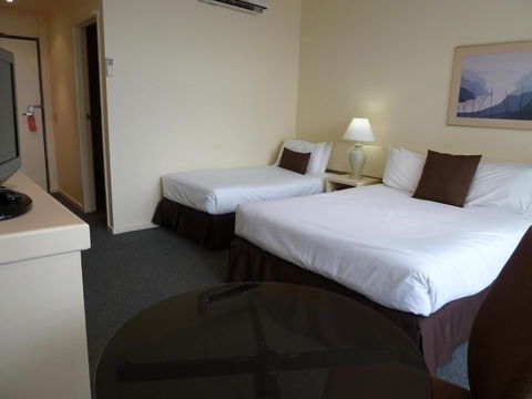 Frankston International - Tourism Brisbane 5