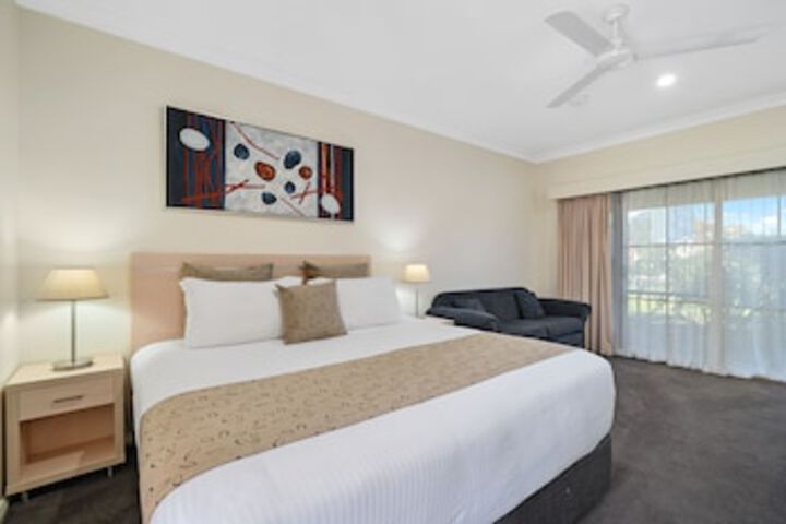 Moulamein NSW Brisbane 4u
