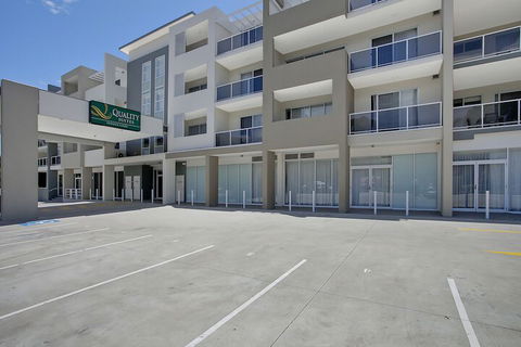 Quality Suites Pioneer Sands - Tourism Brisbane 3