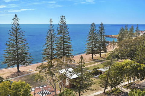 Scarborough Beach Resort - Brisbane Tourism 2