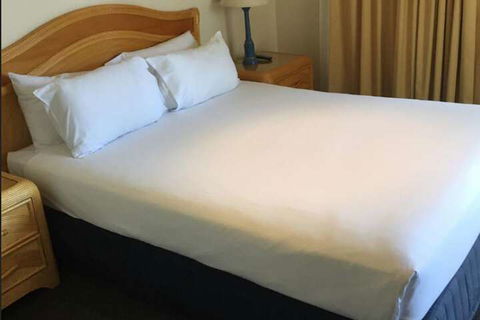 Aqualuna Beach Resort - Tourism Brisbane 7