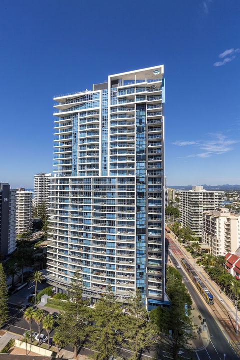 Artique Surfers Paradise - Tourism Brisbane 1