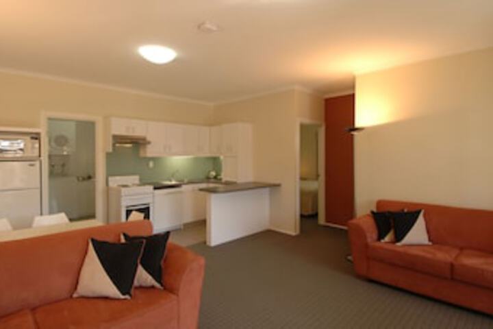  Brisbane Tourism