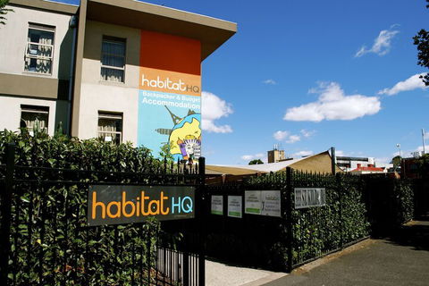 Habitat HQ - Hostel - Brisbane 4u 1