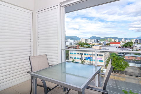 201 Lake Street Apartments - Brisbane Tourism 6