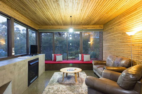 DULC Cabins - Brisbane Tourism 5