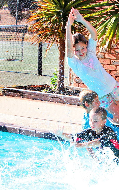 Cadell On The Murray Motel Resort - Brisbane Tourism 2