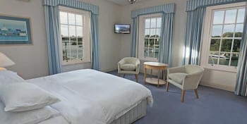 Oscars Waterfront Boutique Hotel - Tourism Brisbane 5