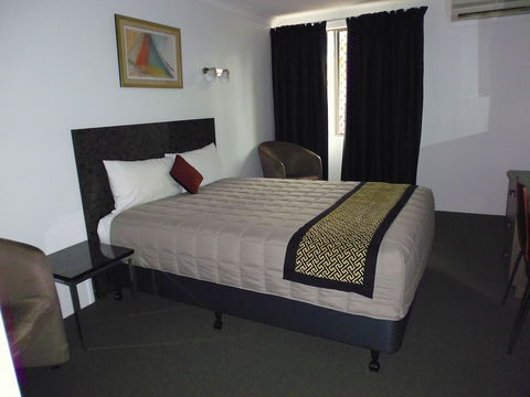 Burke And Wills Motor Inn - Tourism Brisbane 4
