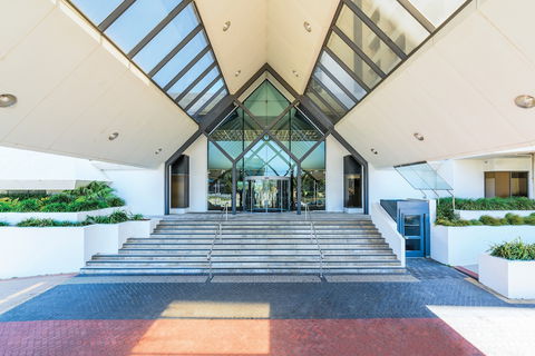 Rendezvous Hotel Perth Scarborough - Tourism Brisbane 0