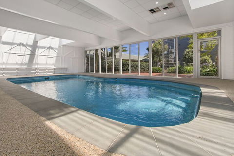 Bellevue On The Lakes - Tourism Brisbane 5
