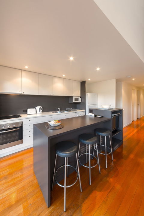 Southern Ocean Villas - Tourism Brisbane 6