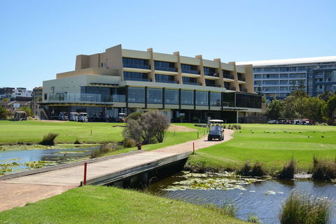 Best Western City Sands - Wollongong Golf Club - Tourism Brisbane 1