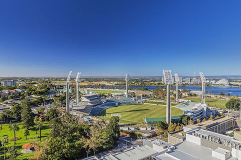 Fraser Suites Perth - Brisbane Tourism 1