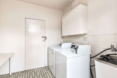 Comfort Inn Glenelg - Brisbane Tourism 5