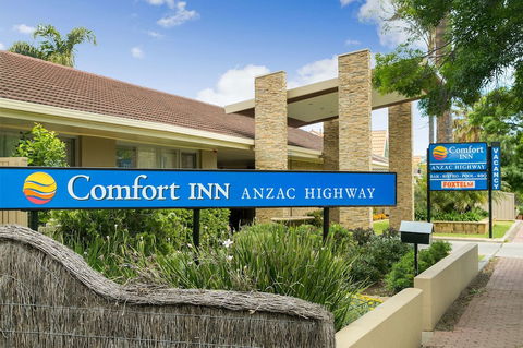 Comfort Inn Glenelg - Brisbane Tourism 1