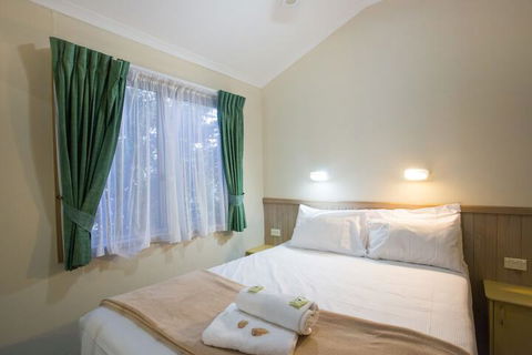 Thou Walla Sunset Retreat - Brisbane Tourism 7