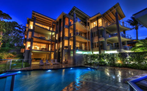 Rainbow Ocean Palms Resort - Tourism Brisbane 5