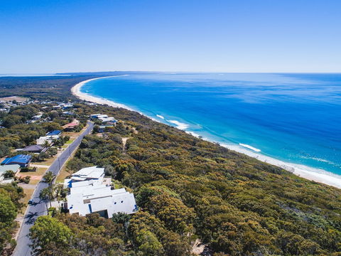 Rainbow Ocean Palms Resort - Tourism Brisbane 0