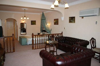 Victoria House Motor Inn - Brisbane Tourism 5