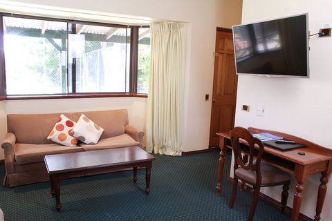 Margaret River Motel - Brisbane Tourism 6