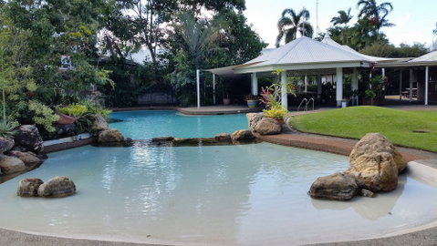 Cairns Gateway Resort - Tourism Brisbane 1