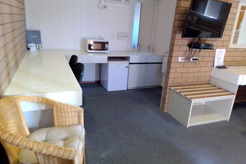 Country Home Motor Inn - Brisbane Tourism 3
