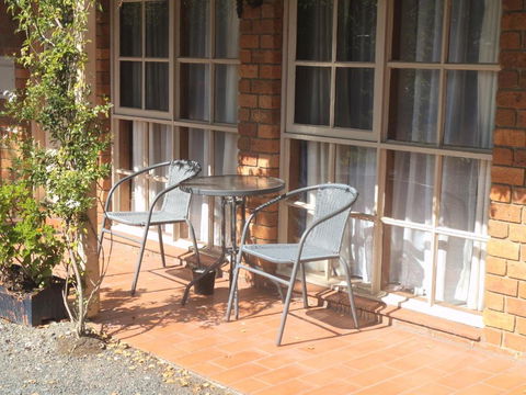 Yarragon Motel - Brisbane Tourism 5