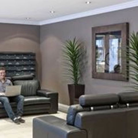 Mont Clare Boutique Apartments - Brisbane Tourism 3