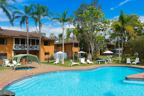 Vacation Village - Tourism Brisbane 1