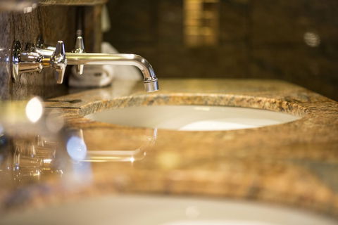 Country Club Tasmania - Tourism Brisbane 4