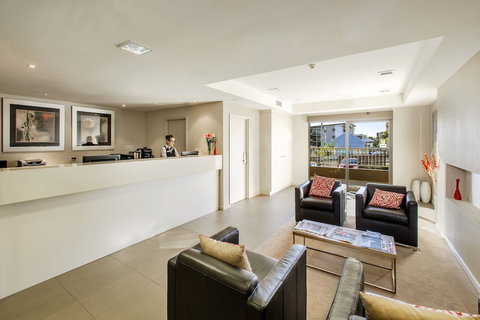 Gladstone Downtown Central Apartment Hotel - Brisbane Tourism 1