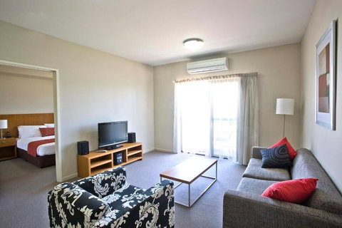 Gladstone Downtown Central Apartment Hotel - Brisbane Tourism 4
