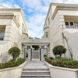 Caroline Serviced Apartments South Yarra - Tourism Brisbane 3