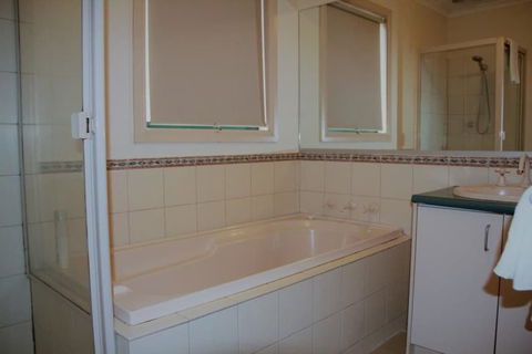 Mount Waverley Townhouses - Brisbane Tourism 4